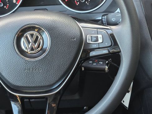 Used 2021 Volkswagen Tiguan S FWD image 16