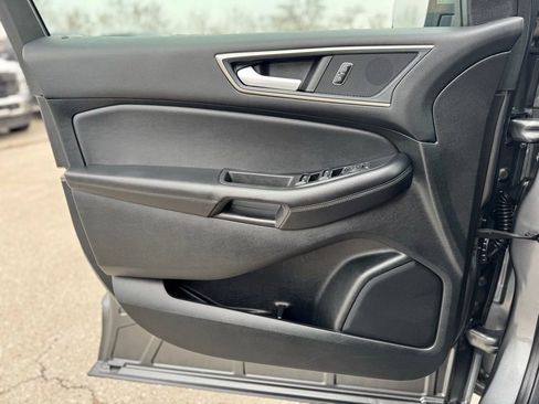 Used 2022 Ford Edge SEL image 28