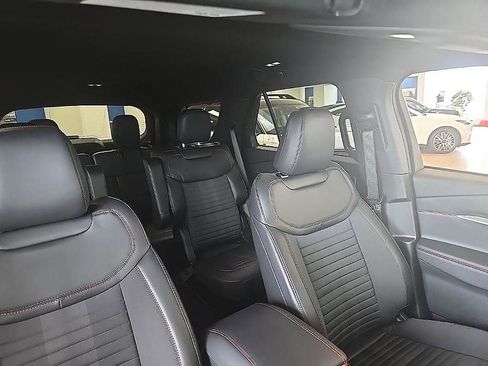 Used 2026 Ford Explorer ST-Line image 38