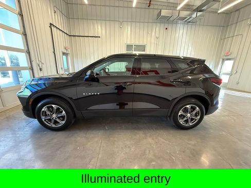 Used 2025 Chevrolet Blazer LT image 10