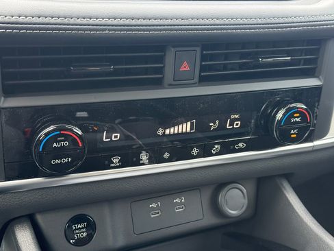 New 2026 Nissan Rogue SV image 24