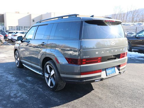 Certified 2025 Hyundai Santa Fe Limited image 5