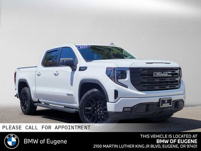 Used 2025 GMC Sierra 1500 Elevation w/ Preferred Package