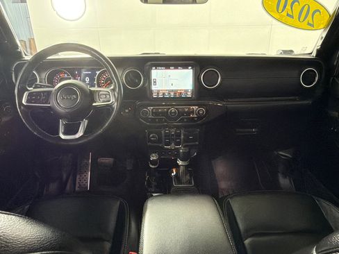 Used 2020 Jeep Wrangler Unlimited Sahara AWD/4WD image 26