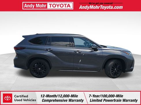 Certified 2025 Toyota Highlander XSE AWD/4WD image 8