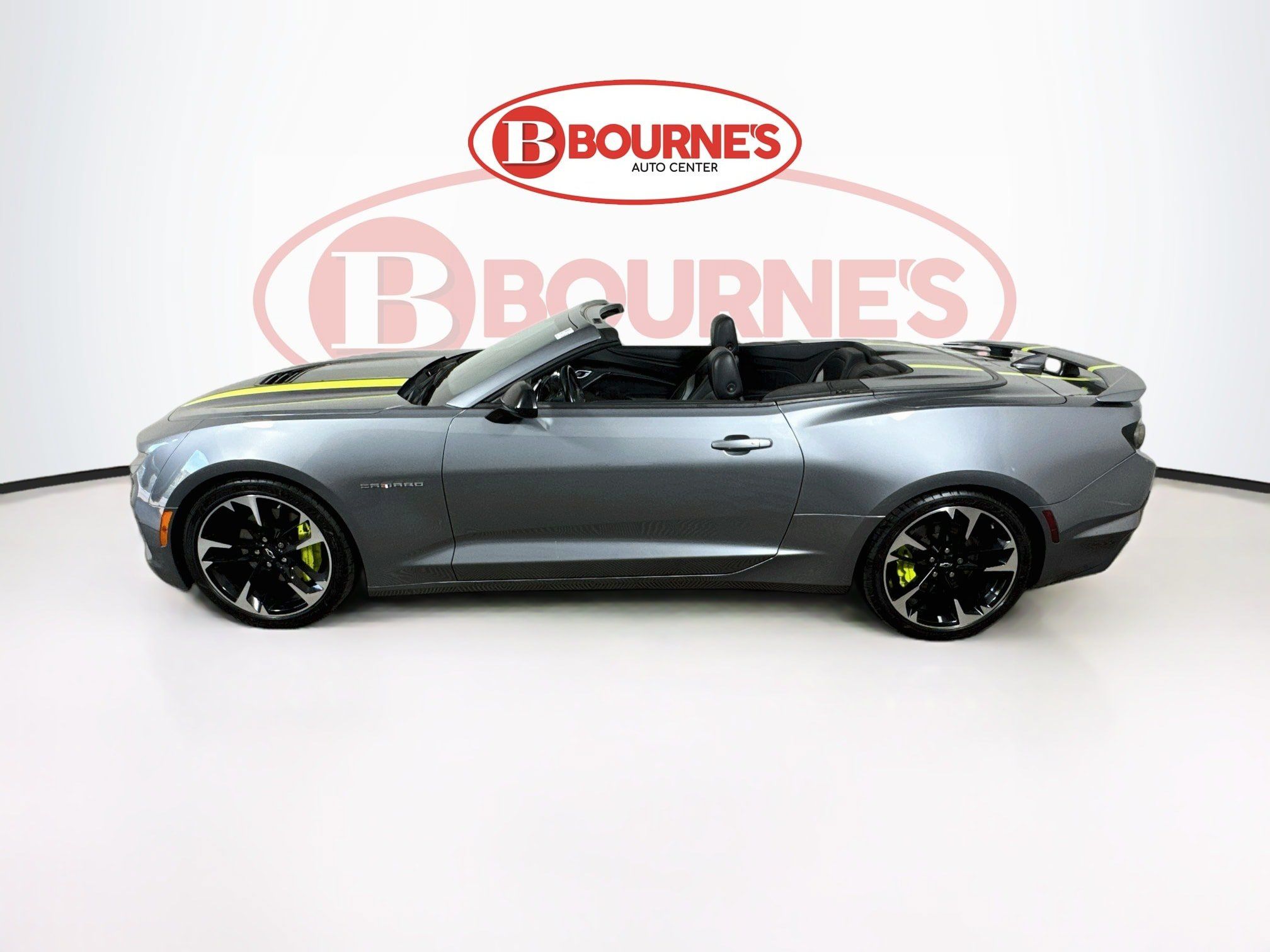 Used 2020 Chevrolet Camaro SS RWD image 8