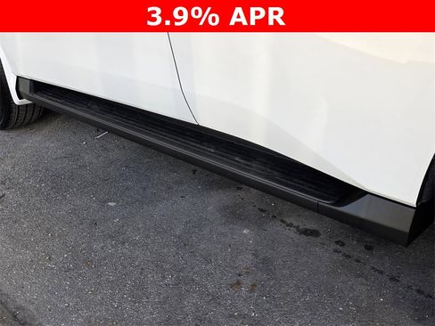 New 2026 Nissan Armada SL image 43