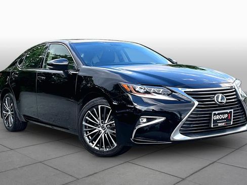 Used 2016 Lexus ES 350 w/ Navigation System Package FWD image 3