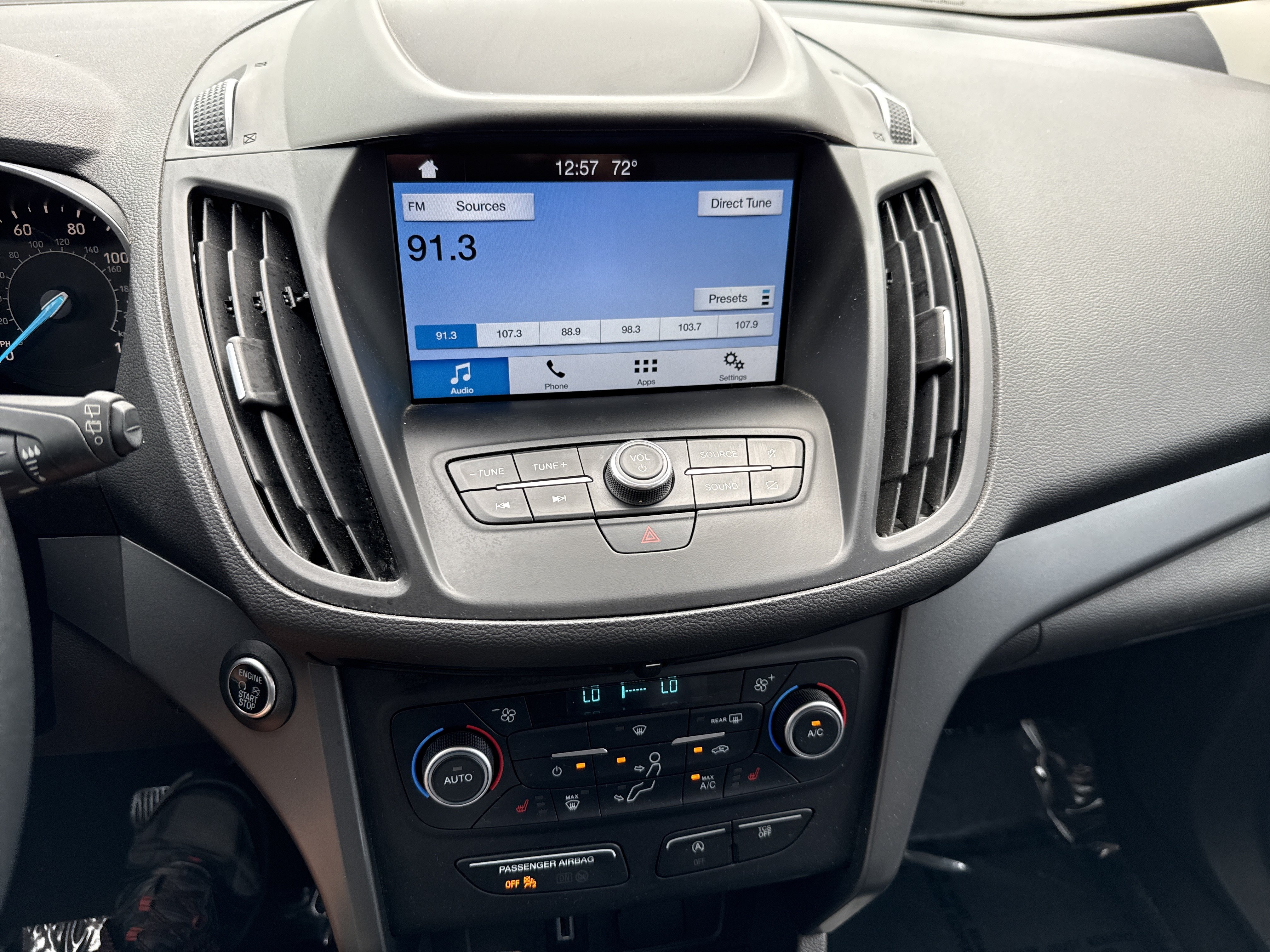 Used 2019 Ford Escape SEL AWD/4WD image 24