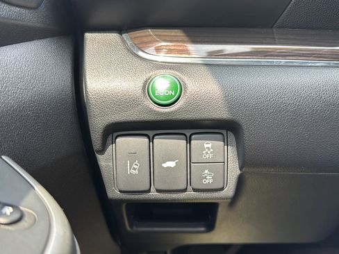 Used 2016 Honda CR-V Touring image 28