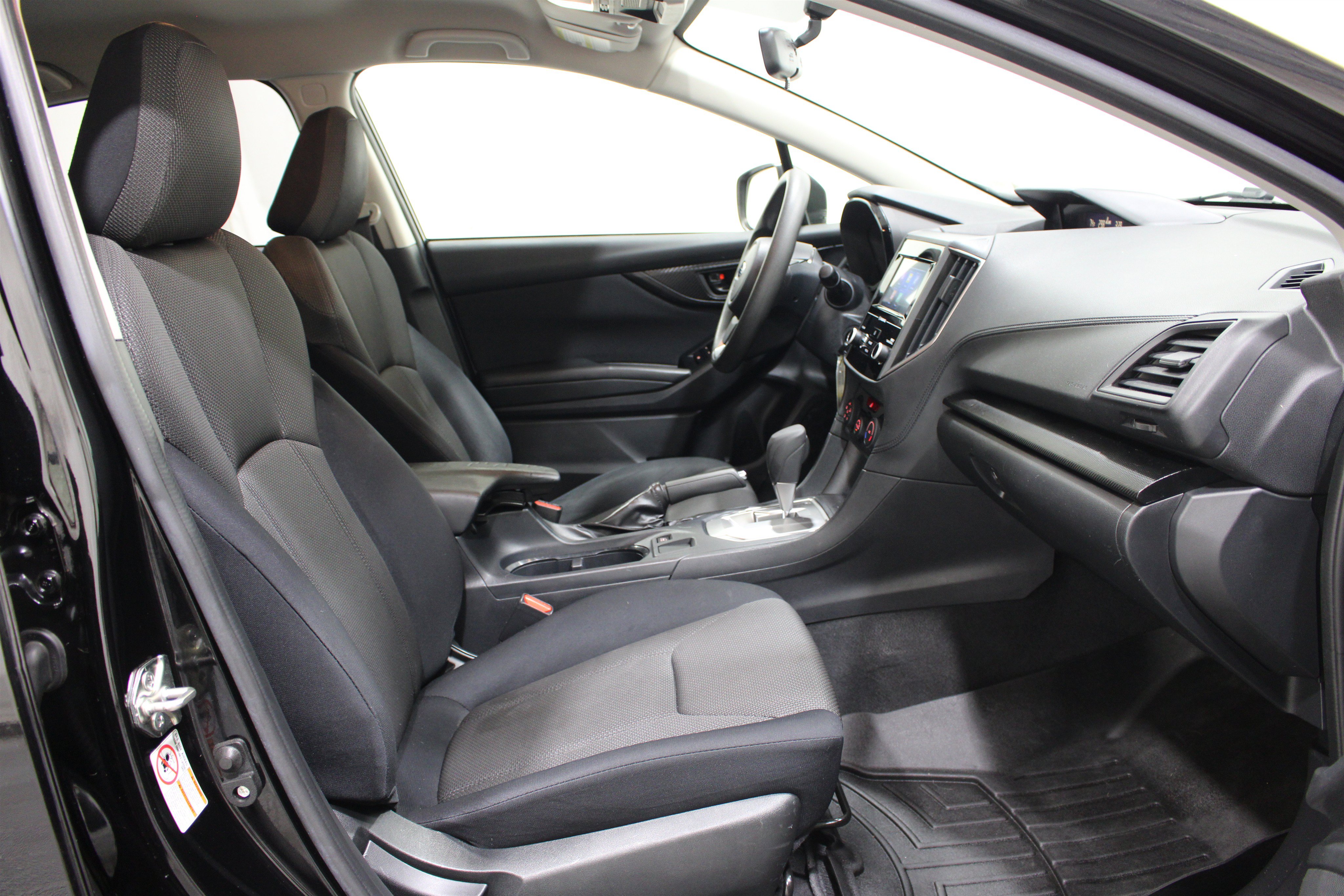 Used 2018 Subaru Crosstrek 2.0i AWD/4WD image 23