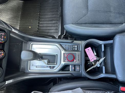 Used 2022 Subaru Forester Premium image 23