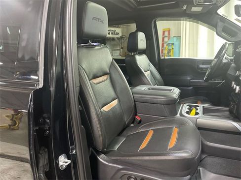 Used 2021 GMC Sierra 1500 AT4 w/ AT4 Premium Package image 25