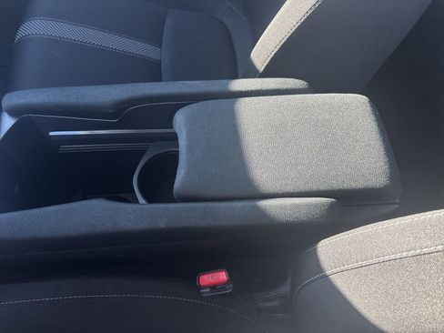 Used 2019 Honda Civic LX image 18