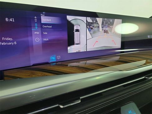 Certified 2025 Cadillac Escalade Sport Platinum w/ LPO, Floor Liner Package image 27