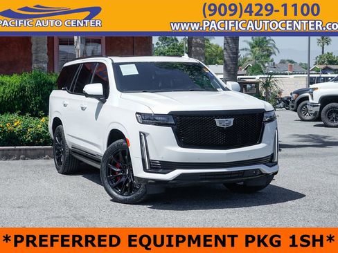 Used 2022 Cadillac Escalade Sport Platinum w/ LPO, ONYX Package AWD/4WD image 1