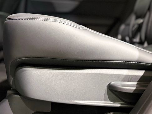 New 2026 Lincoln Nautilus Premier w/ Jet Appearance Package image 49