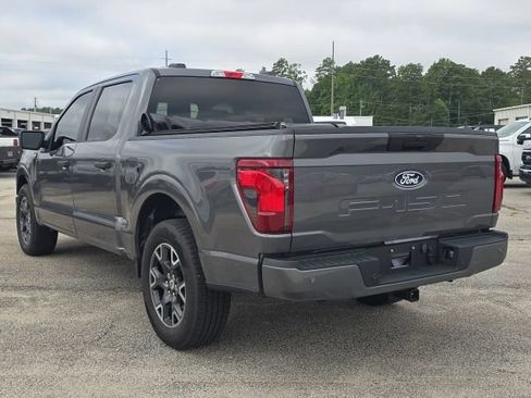 Used 2024 Ford F150 STX RWD image 3