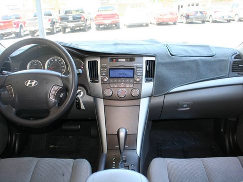 Used 2009 Hyundai Sonata GLS FWD image 15