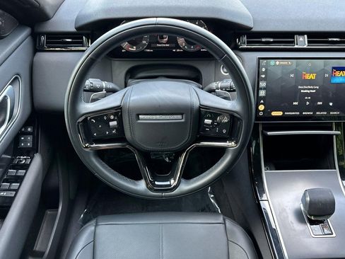 Used 2026 Land Rover Range Rover Velar S AWD/4WD image 14