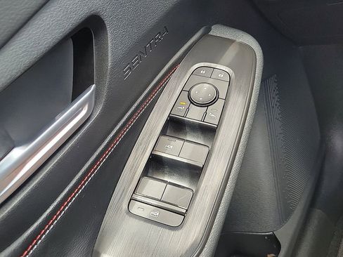 Used 2026 Nissan Sentra SR w/ Floor Mat Package FWD image 13
