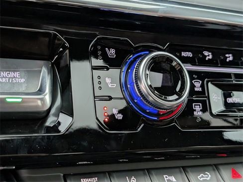 New 2026 GMC Sierra 2500 Denali Ultimate image 14