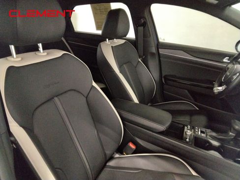 Used 2025 Kia K5 GT-Line image 43