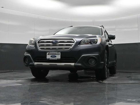Used 2017 Subaru Outback 2.5i Limited image 29