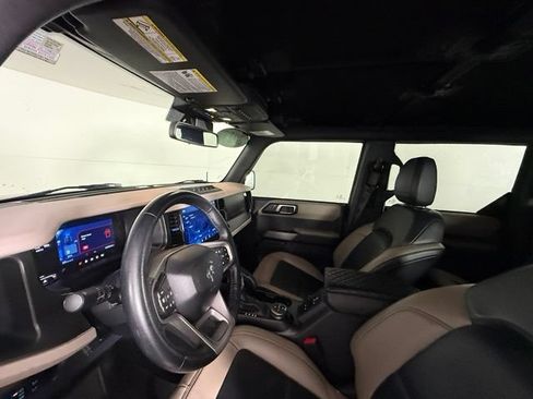 Used 2023 Ford Bronco Wildtrak AWD/4WD image 13