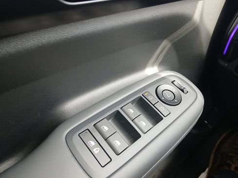Used 2025 Hyundai Santa Fe Calligraphy AWD/4WD image 8