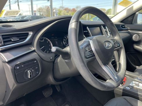 Certified 2023 INFINITI QX50 Luxe AWD/4WD image 11