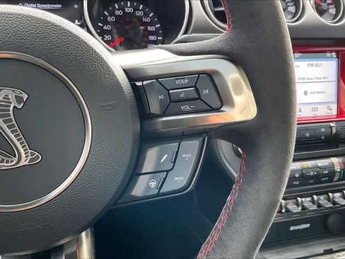 Used 2017 Ford Mustang Shelby GT350 image 22