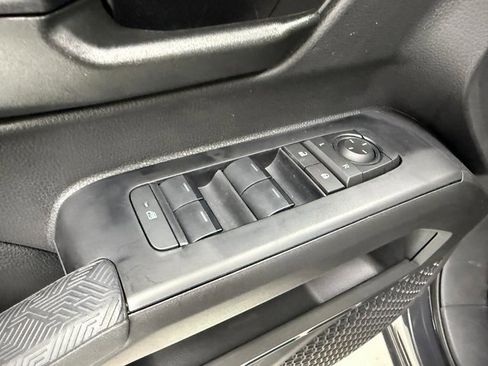 New 2026 Toyota Tacoma SR5 image 28