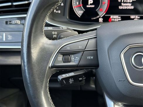 Used 2022 Audi Q8 Prestige image 9