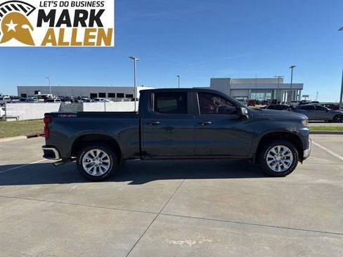 Used 2020 Chevrolet Silverado 1500 Custom w/ Custom Convenience Package image 6