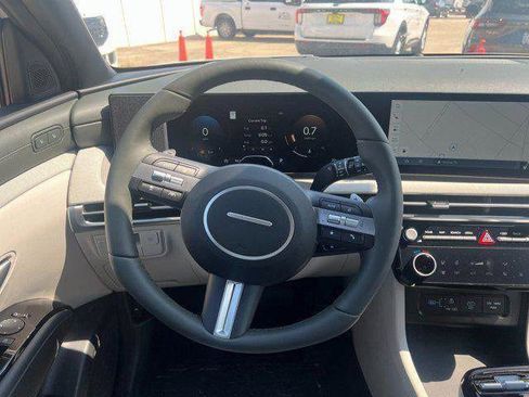 New 2026 Hyundai Tucson Limited FWD image 93