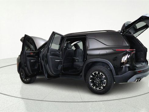 Used 2026 Chevrolet Traverse Z71 AWD/4WD image 42