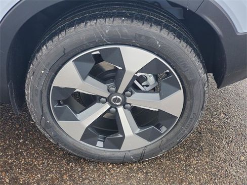 New 2026 Volvo XC40 B5 Plus w/ Protection Package Premier image 7