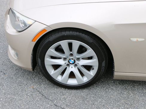Used 2013 BMW 328i Convertible RWD image 14