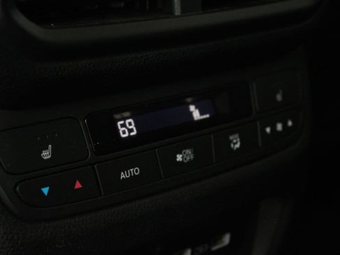 Used 2023 Honda Pilot Elite image 24