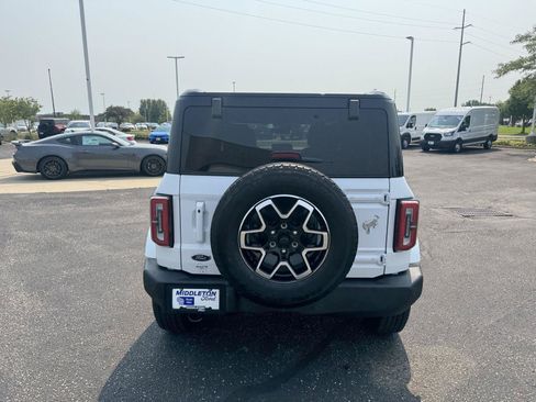 New 2025 Ford Bronco Outer Banks AWD/4WD image 8