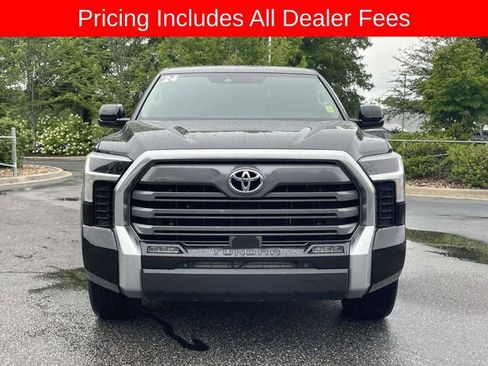 Used 2024 Toyota Tundra Limited AWD/4WD image 8