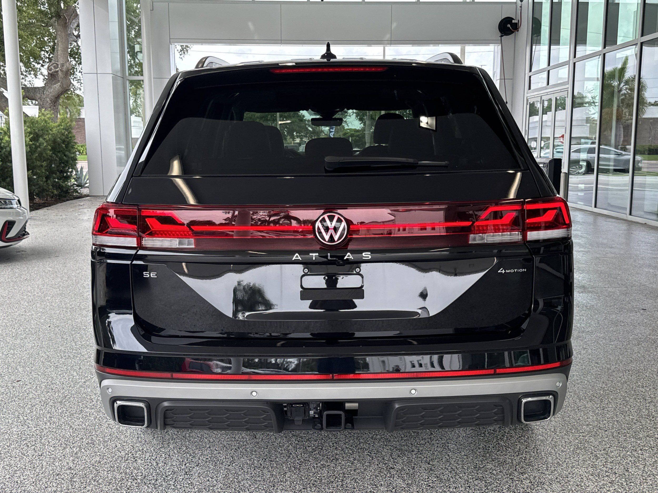 New 2026 Volkswagen Atlas Peak Edition AWD/4WD image 5