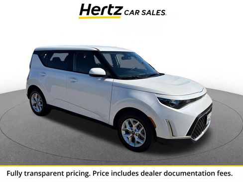 Used 2025 Kia Soul LX w/ LX Technology Package FWD image 1