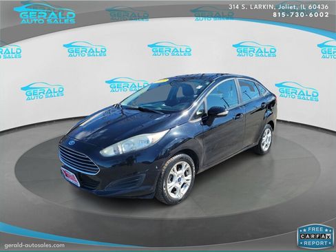 Used 2016 Ford Fiesta SE image 1