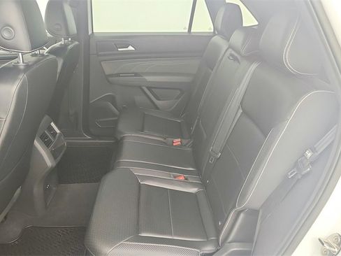 Used 2022 Volkswagen Atlas Cross Sport SEL R-Line image 28