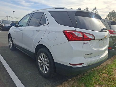Used 2019 Chevrolet Equinox LT w/ Sun & Navigation Package image 3