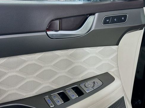 Used 2021 Hyundai Palisade Calligraphy w/ Cargo Package image 19