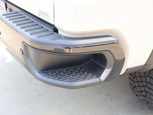New 2026 Chevrolet Silverado 1500 ZR2 w/ LPO, Dark Essentials Package AWD/4WD image 39
