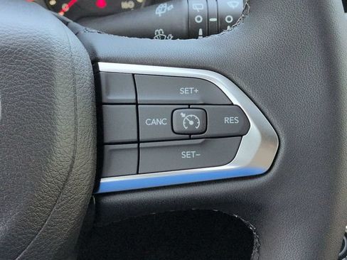 New 2026 Jeep Compass Latitude AWD/4WD image 24